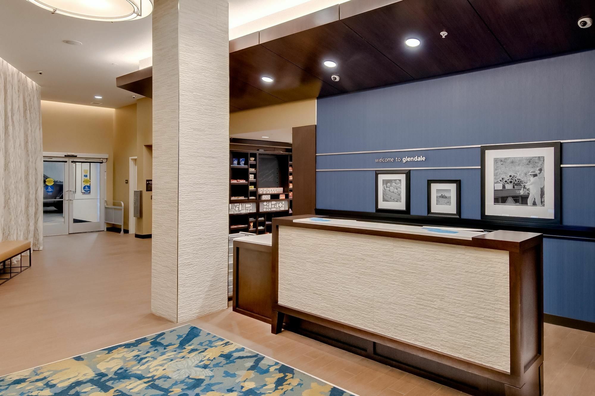 Hampton Inn & Suites Los Angeles - Глендейл Екстер'єр фото